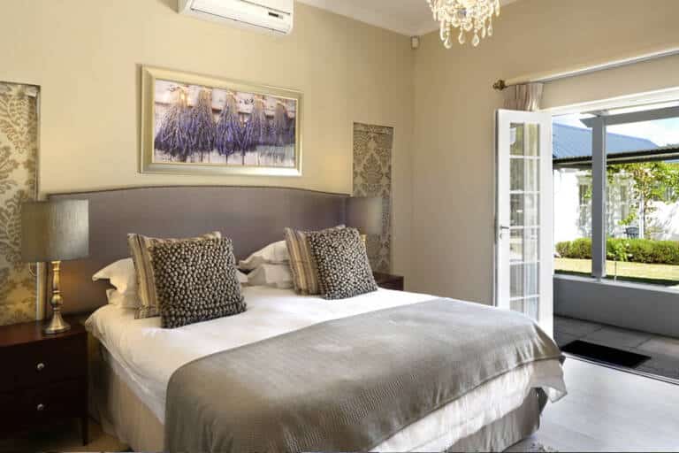 Manor-Rooms-2