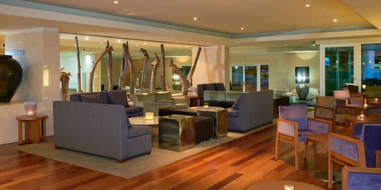 Lobby (1)