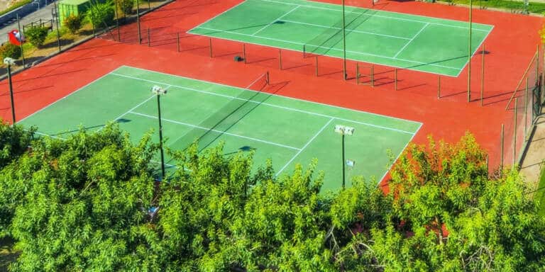 crowne-plaza-muscat-5300484754-2x1