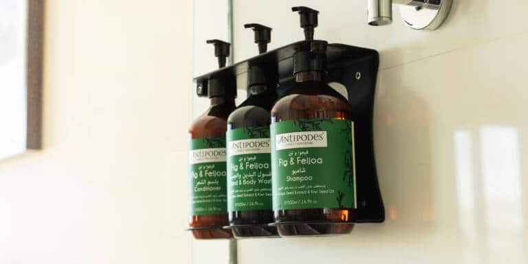 crowne-plaza-muscat-7678241362-2x1