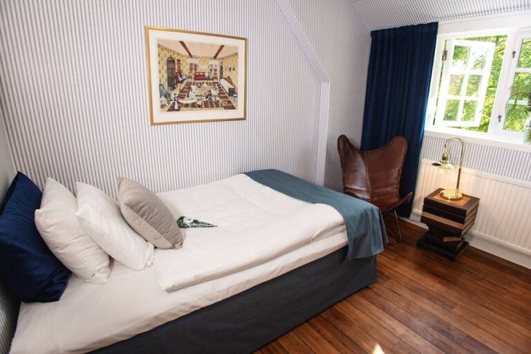 dca03f8a-1858-4077-8487-c5bd7c1eb8fa