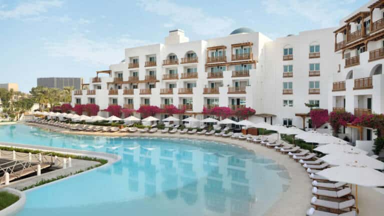 DXBPH-P0722-Twiggy-Family-Lagoon