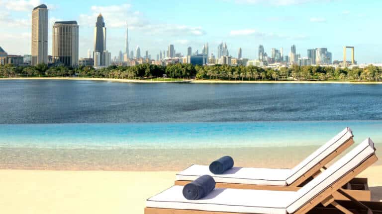 Park-Hyatt-Dubai-P562-The-Lagoon-Infinity-View