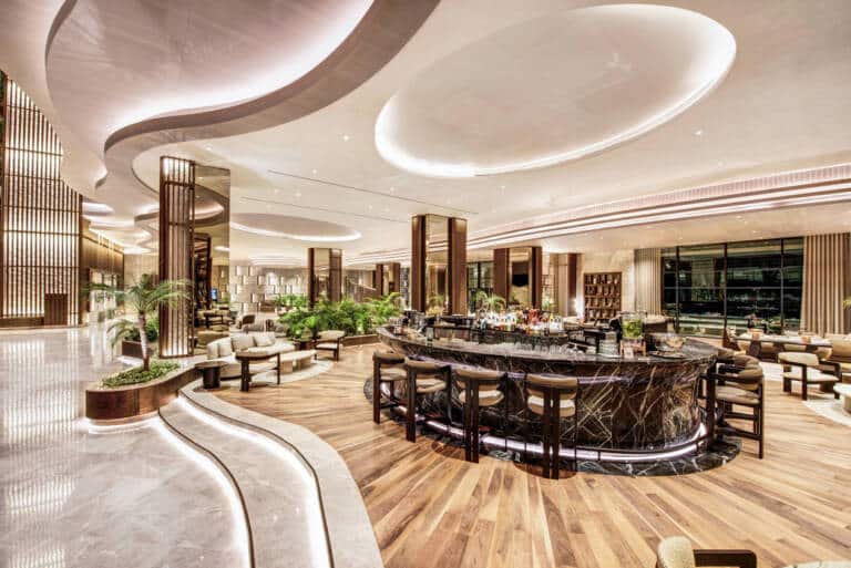 REGNUM_THE_CROWN_CROWN_LOBBY-05