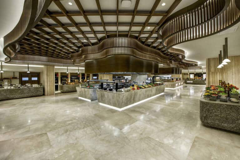 REGNUM_THE_CROWN_DAPHNE-05