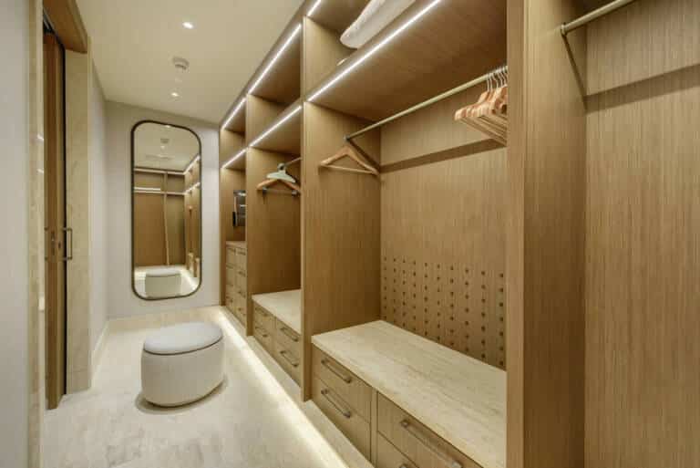 Regnum_The_Crown_Seascape_Suite (8)