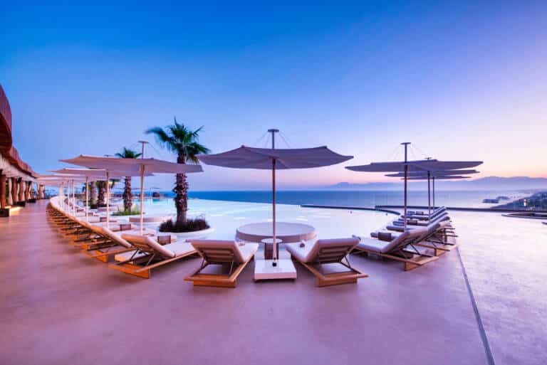 Regnum_The_Crown_Seven_Rooftop_Pool (6)