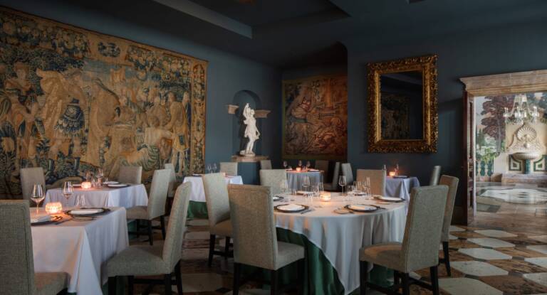 anantara_villa_padierna_palace_benahavis_marbella_resort_la_veranda_1920x1037