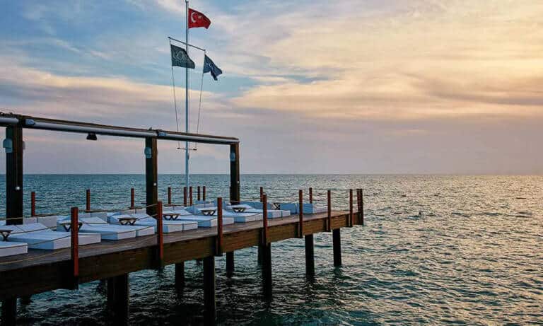 gloria-golf-resort-beachpool-7