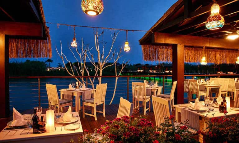 gloria-serenity-resort-river-landing-a-la-carte-restaurant-4
