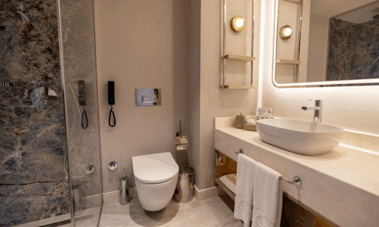 gloria_golf_garden_building_standard