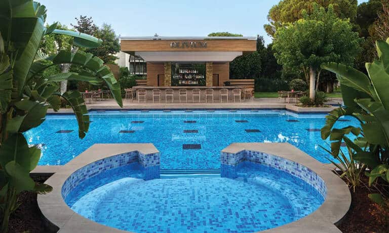 gloria_serenity_olivium_pool_bar_03