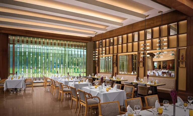 gsr_main_restaurant_01-1200x720