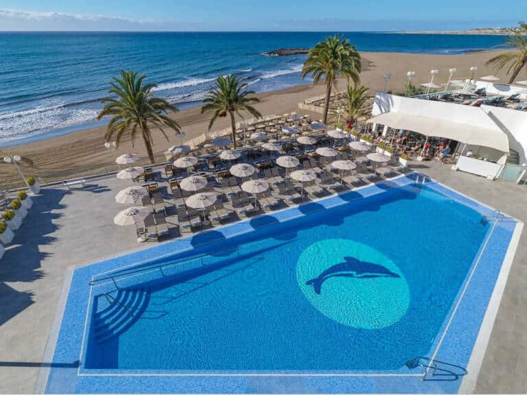 25-3-25-piscinadedia-0002147-095deac79cf547ab67a5bcbe09c2c677 (1)