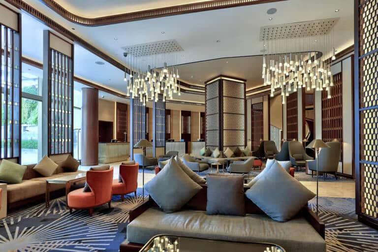 daddv-main-lobby