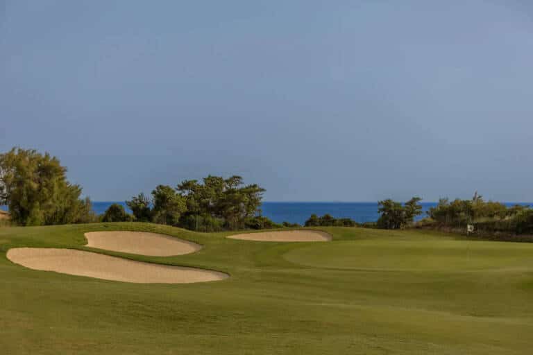 Real-Novo-Sancti-Petri-Golf-Course-in-Andalusian-.-Campo-de-Golf-en-Cadiz