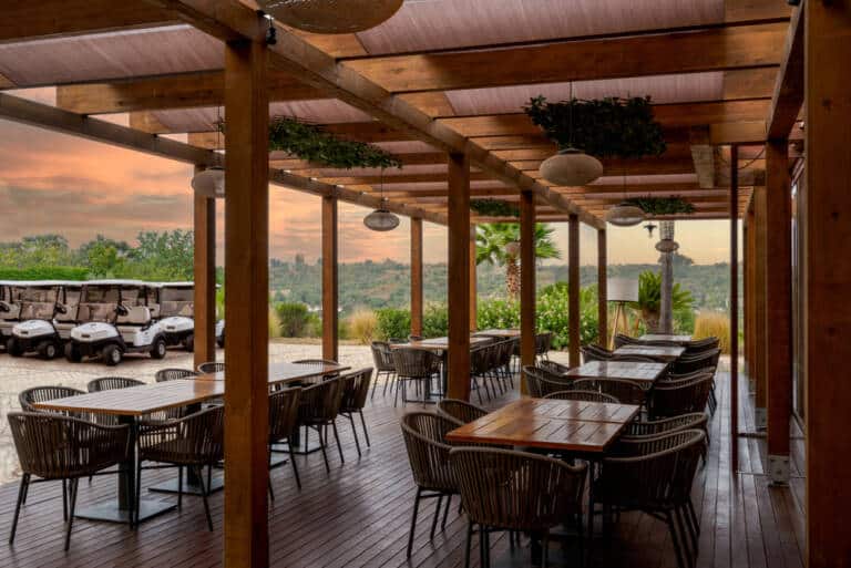 AGR_Terrace_Garden Deck